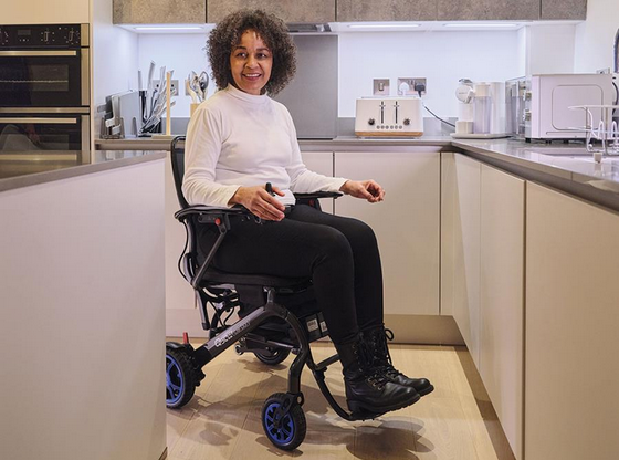 Cadeira de rodas elétrica encartável Q50 R Carbon - Cadeiras de Rodas - Produtos Ortopedia